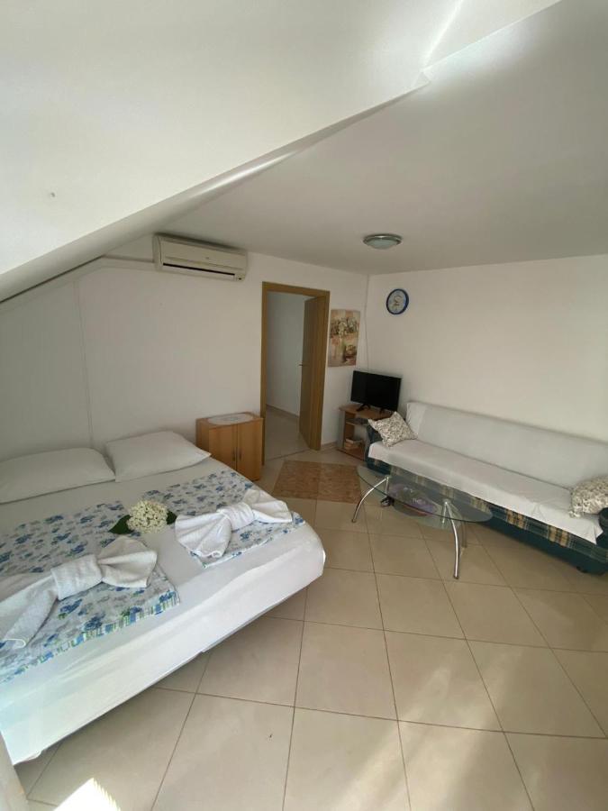 Mara Apartament *