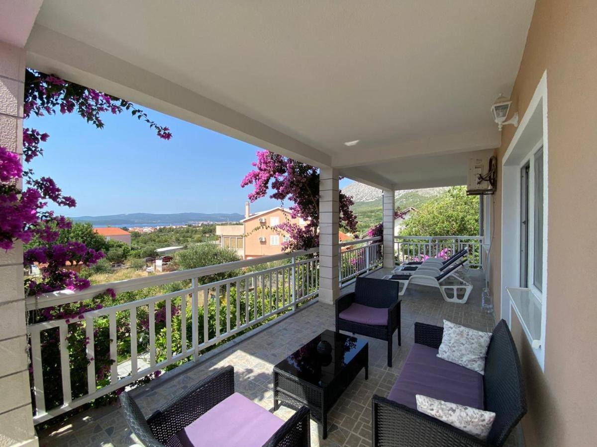 Apartament Mara *